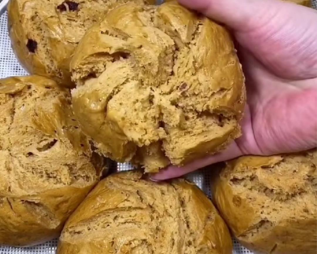 红糖大枣开花馒头的做法