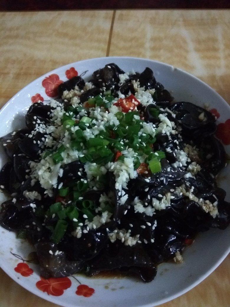 万用凉拌料汁•凉拌木耳