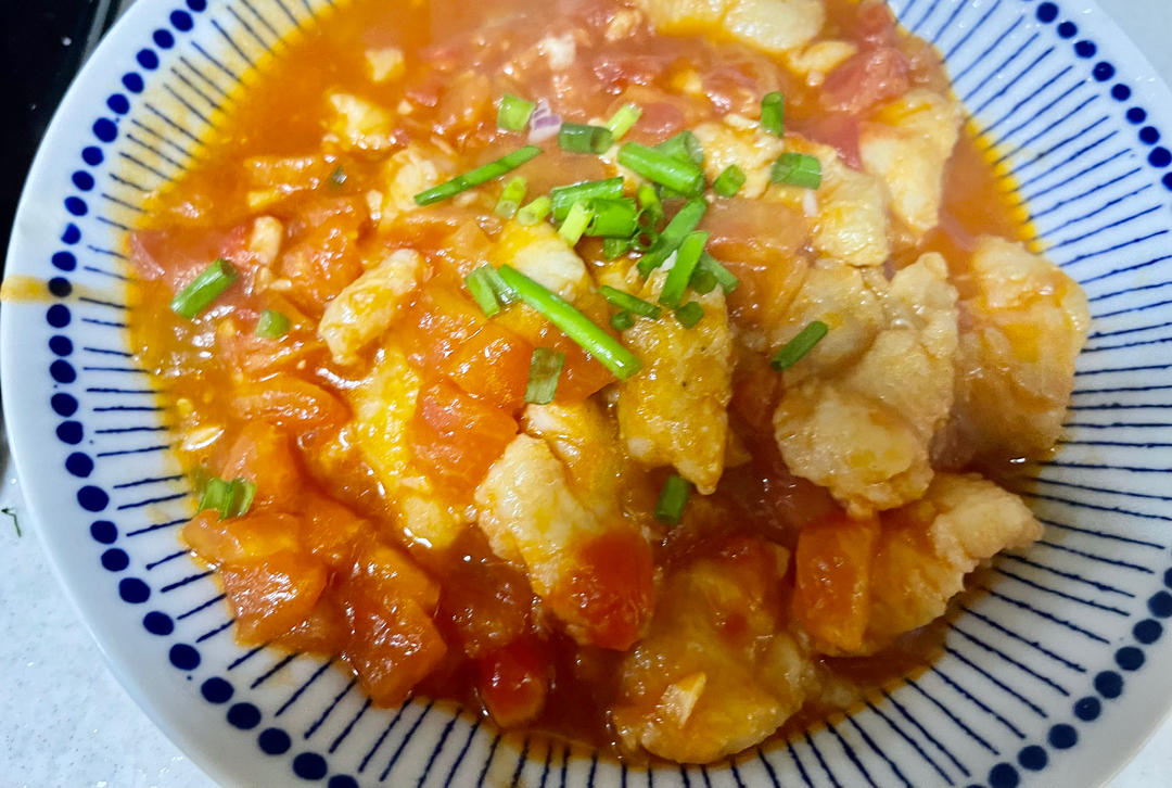 番茄鱼巴沙鱼（也可以用番茄龙利鱼），番茄酱汁超浓郁，营养又下饭！