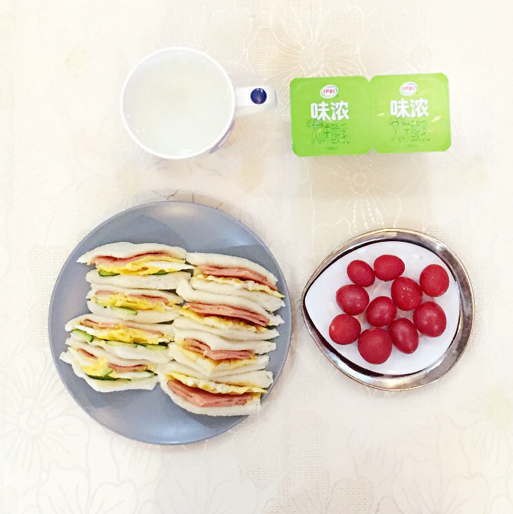 火腿芝士蛋三文治