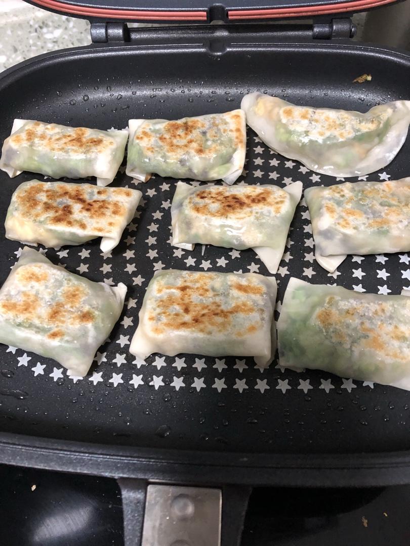 秒杀夜市小吃摊韭菜盒子(饺子皮版)