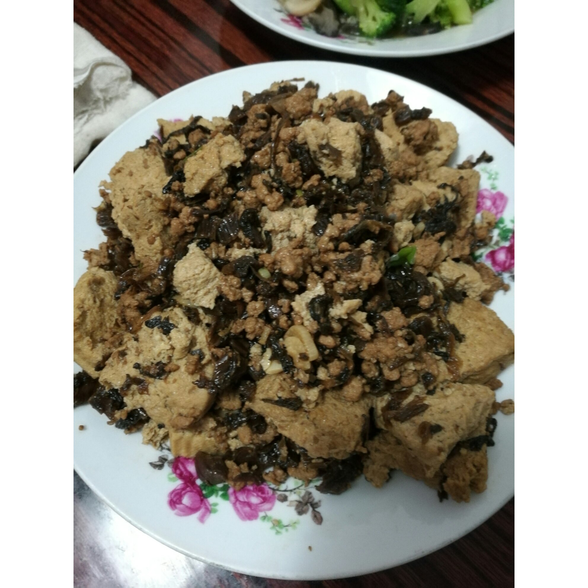梅干菜肉炖豆腐