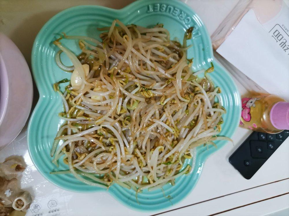 素炒豆芽（东北版）