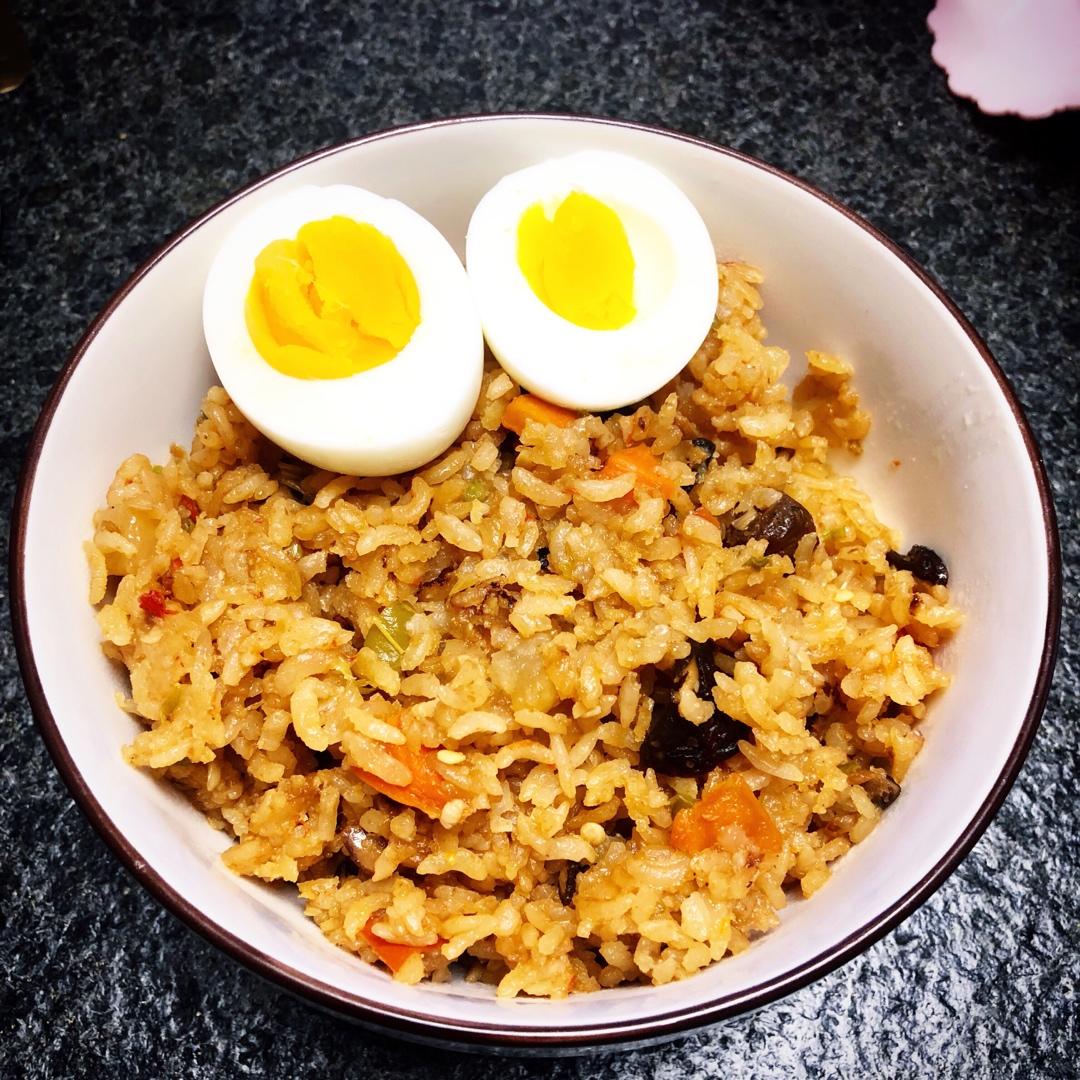 土豆焖饭（电饭锅版）