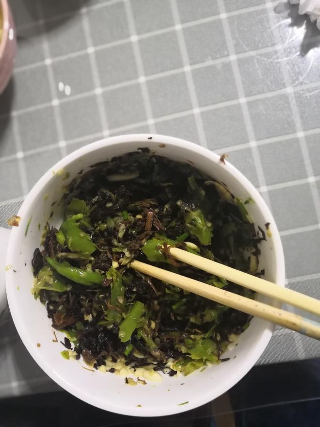 【江西南丰】梅干菜dun青椒的做法