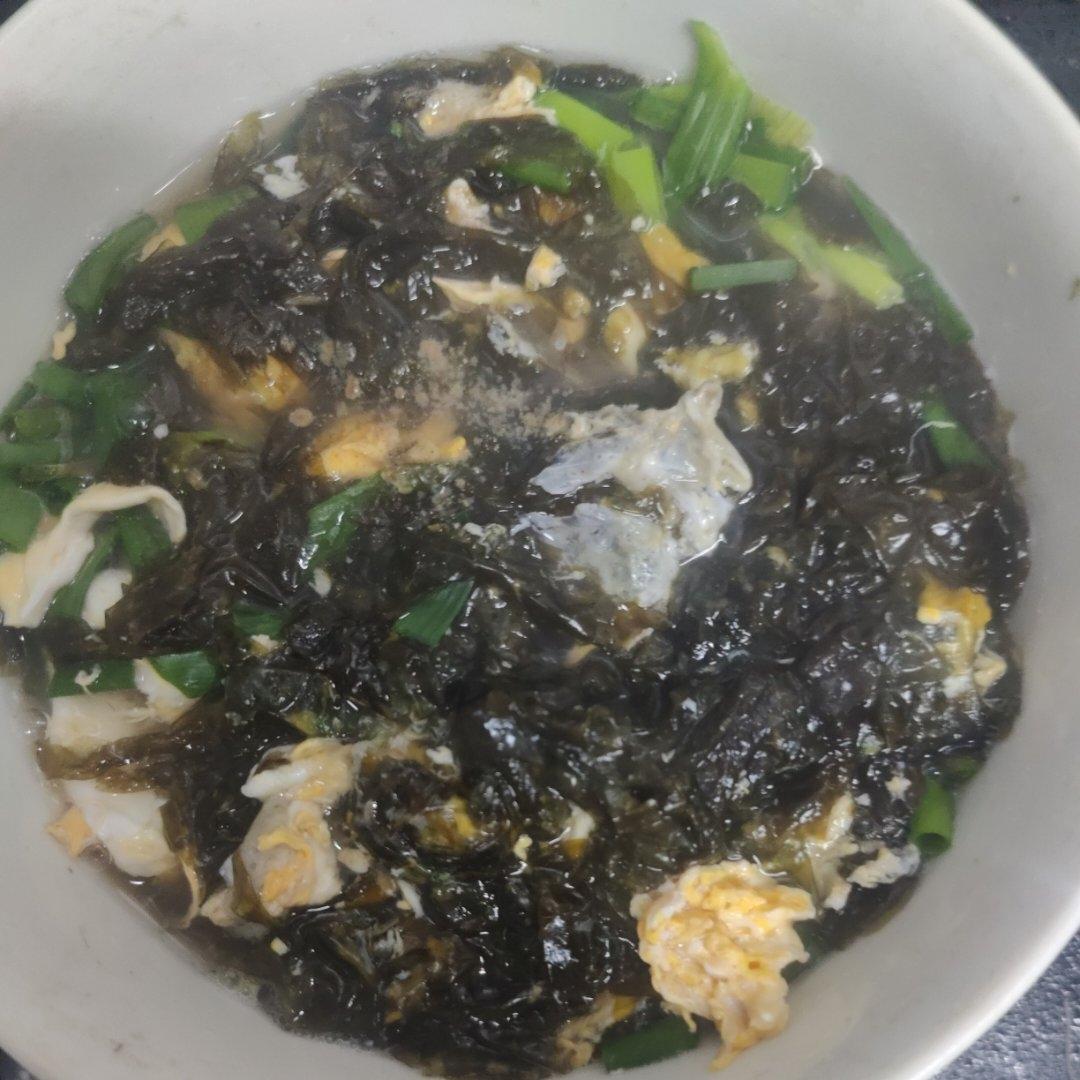 三分钟搞定的虾皮紫菜蛋花汤