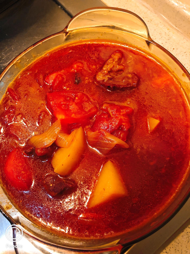 不放一滴水的番茄土豆炖牛腩（电饭锅版）