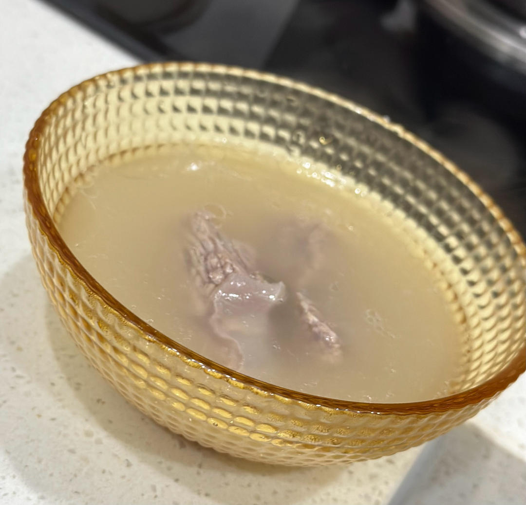 白芷当归牛肋清汤