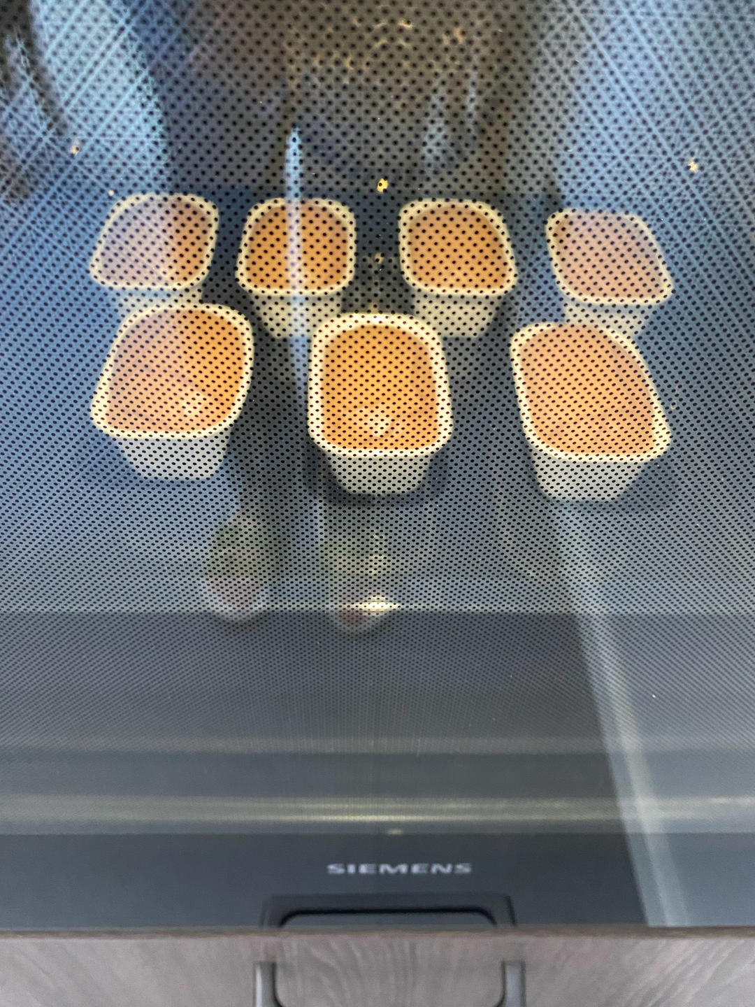 纸杯蛋糕 8寸戚风蛋糕的量