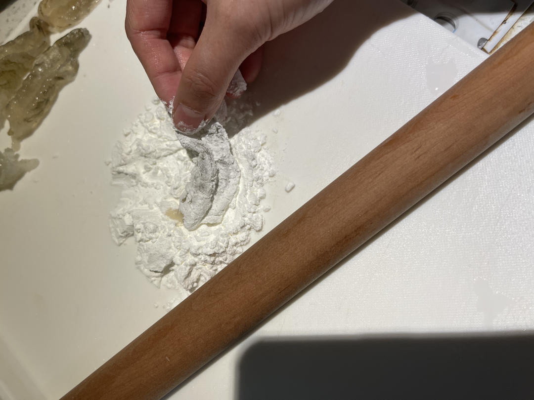 清炖白萝卜豆腐鲫鱼汤【5月珐琅铸铁锅食谱】