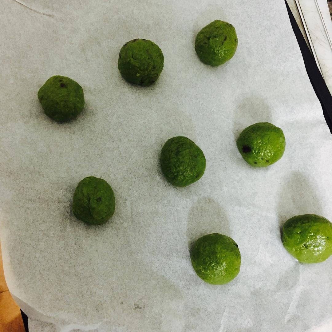 抹茶蔓越莓麻薯包（不回缩）