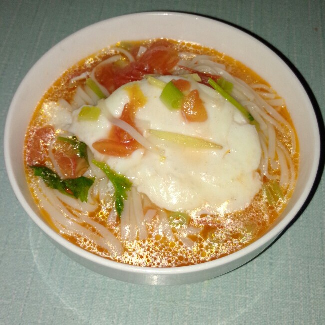 雨过天晴&做的最家常的普通汤面——西红柿鸡蛋龙须面