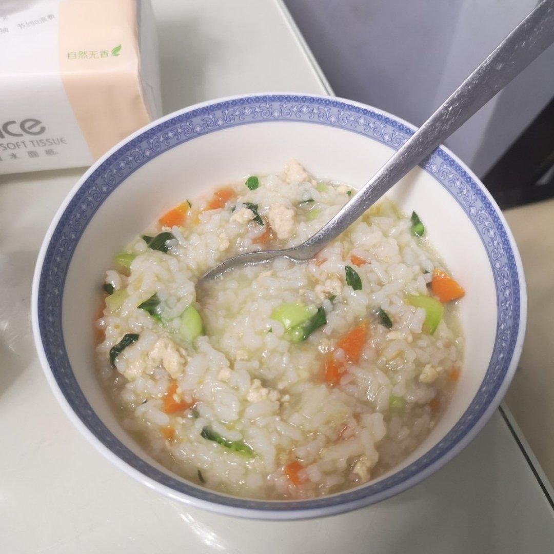 香菇鸡肉胡萝卜青菜粥
