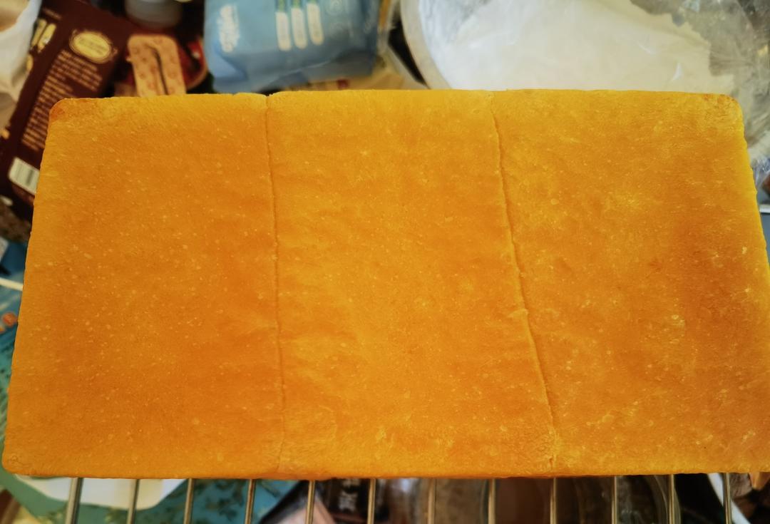 比戚风都软的烫种法南瓜吐司，带馅更好吃！