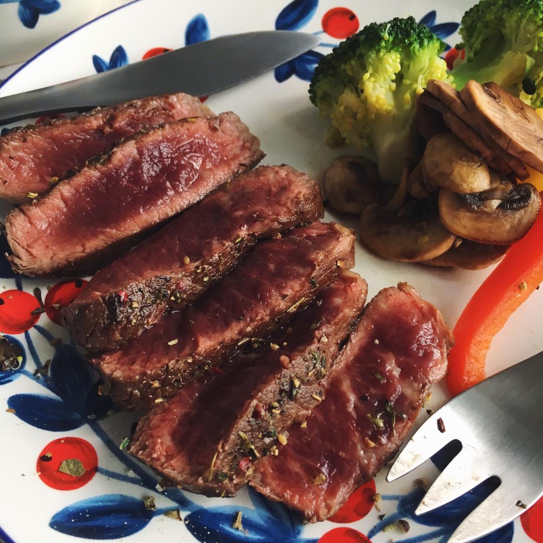 完美牛排-米其林大厨的煎牛排方法