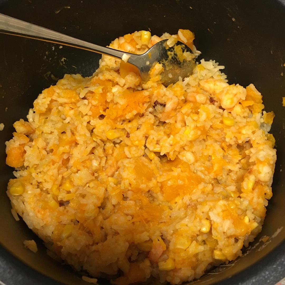 美味到不行的南瓜饭