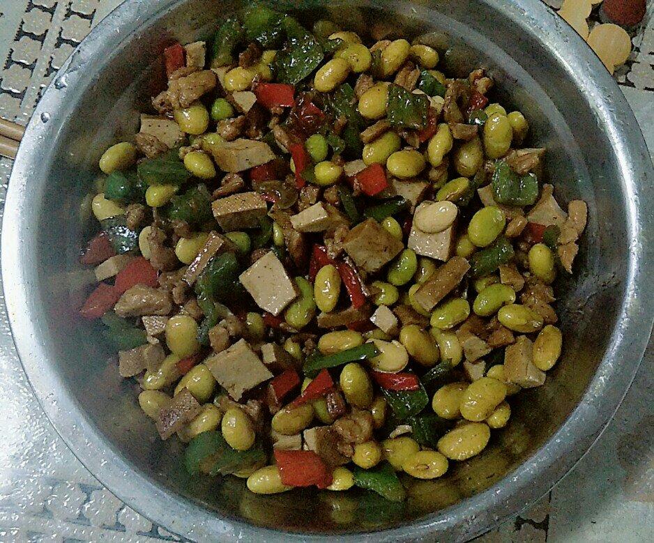 青椒毛豆炒肉丝