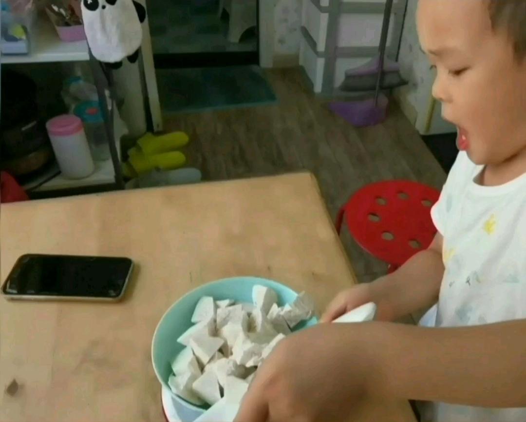 纯奶手撕吐司的做法 步骤1