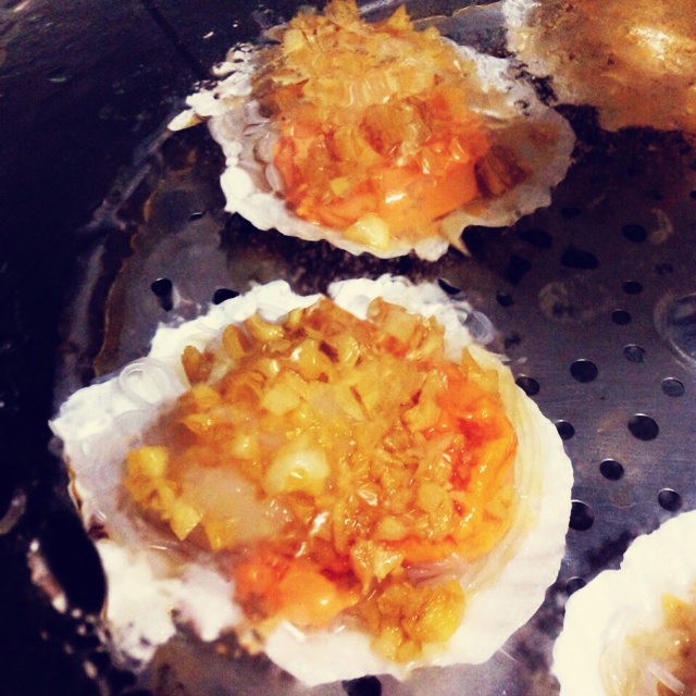 蒜蓉粉丝蒸扇贝