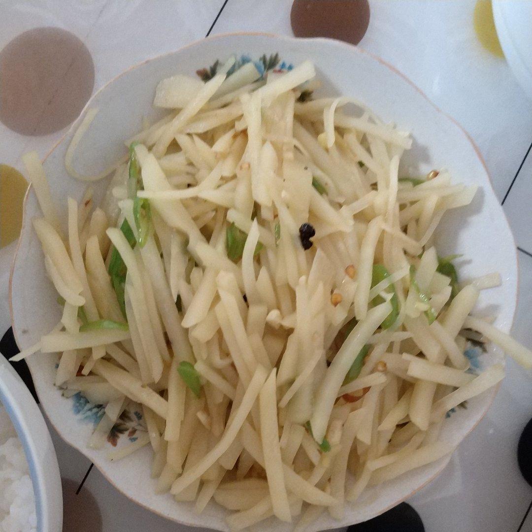 家常菜 酸辣土豆丝