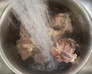 咖喱牛排骨（高压锅）的做法 步骤4