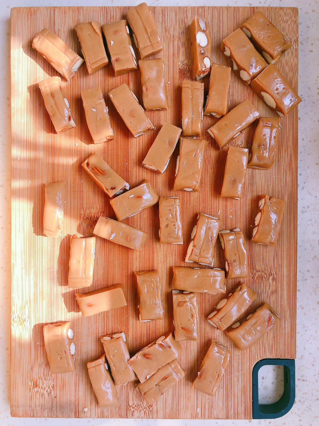 杏仁海盐/咖啡太妃硬糖-不粘牙