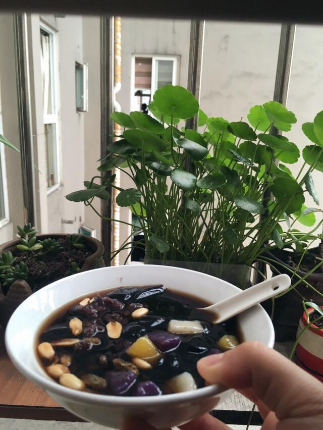 芋圆烧仙草