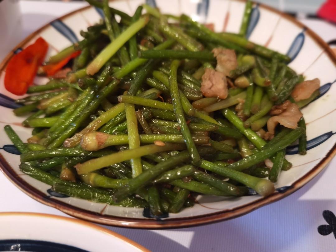 我家的小饭桌