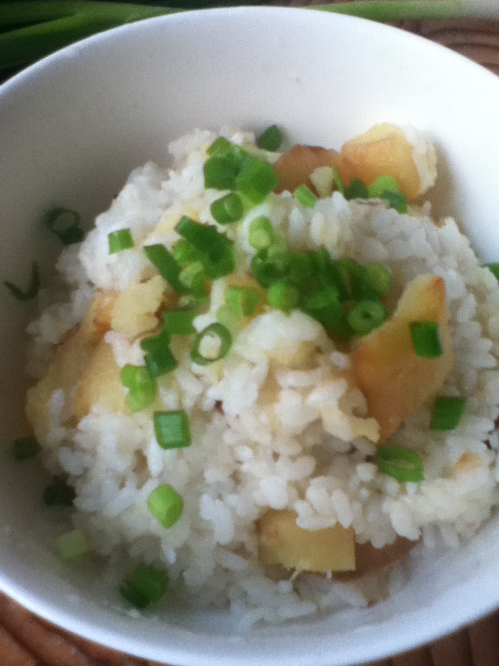 土豆焖饭