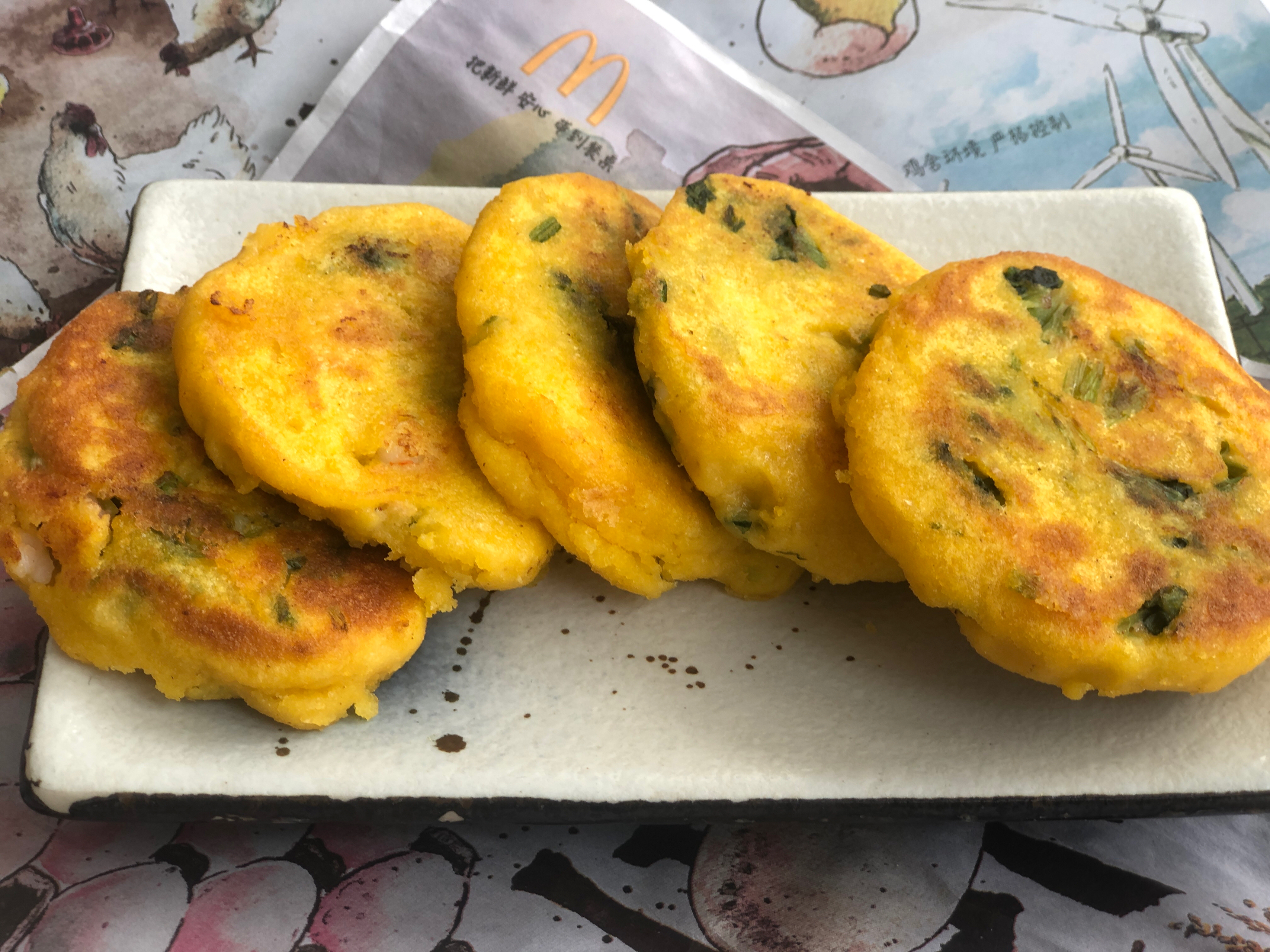 黄金菠菜🦐玉米饼的做法