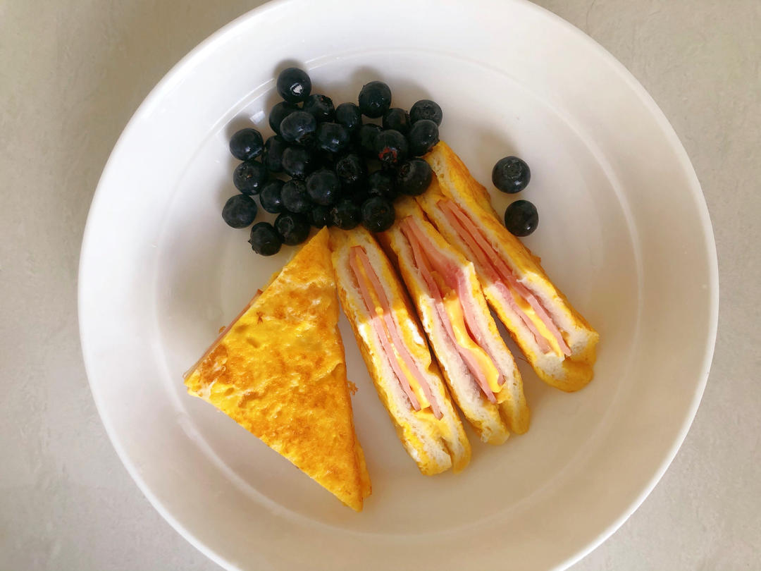 十分钟快手早餐【港式火腿西多士】