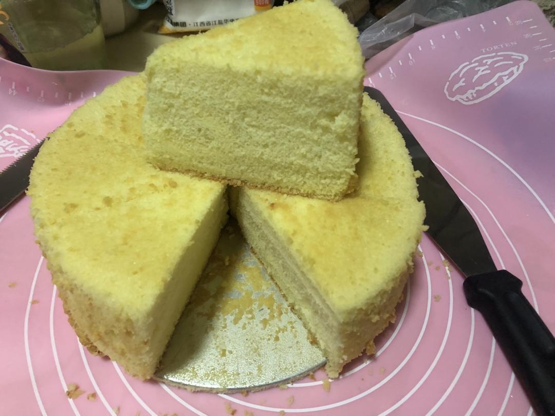 烤箱做蛋糕（戚风蛋糕的做法）