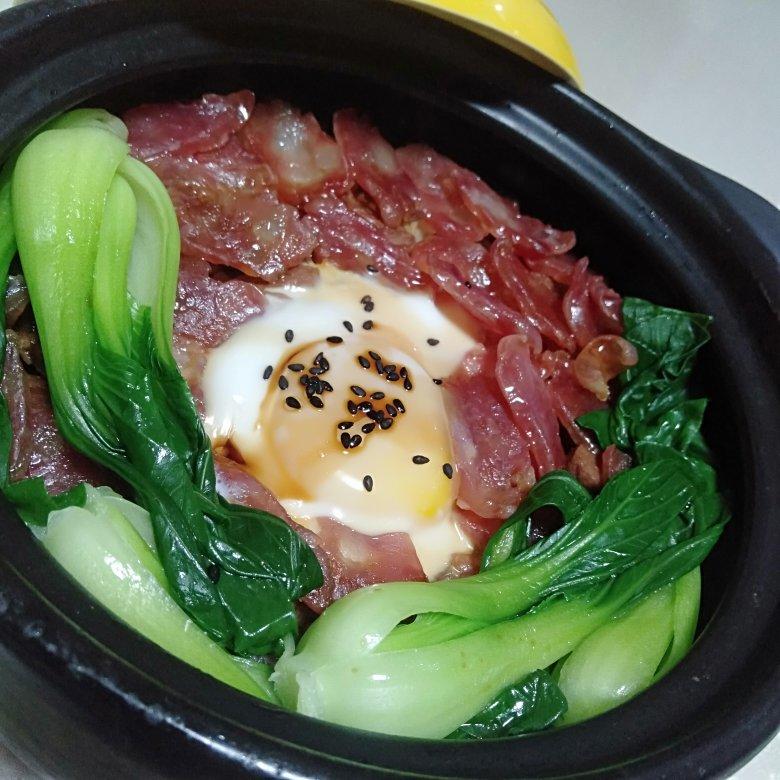 保姆级的「腊味煲仔饭2.0」加强版来了，地道老广味～