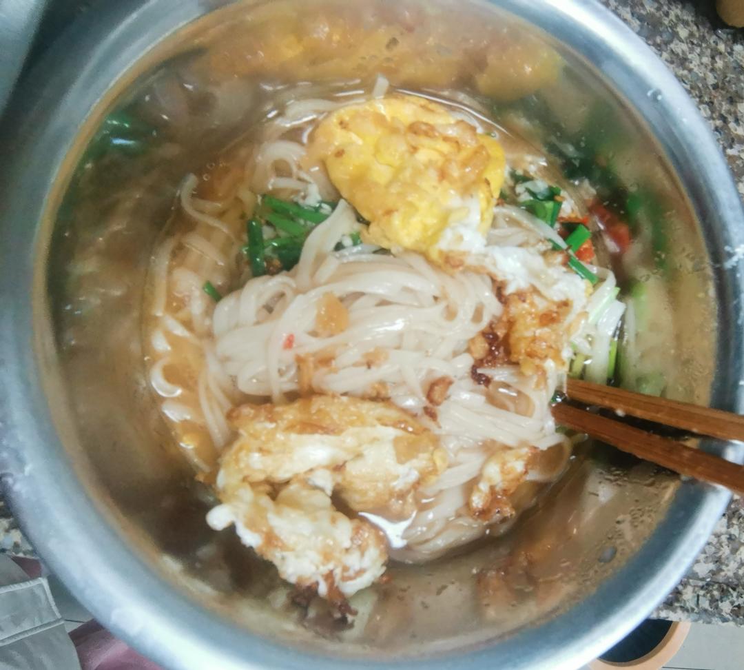 一碗热汤面