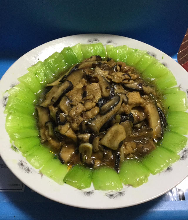 香菇扒油菜