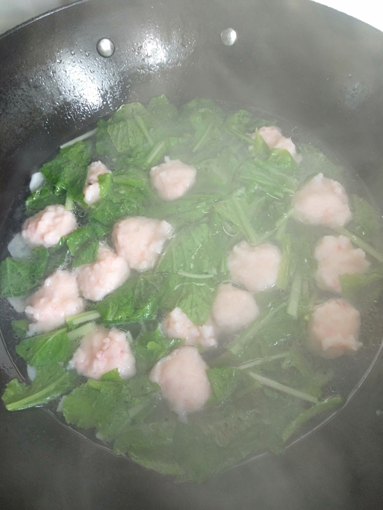 小白菜虾滑汤~鲜美无比，挑战你的味蕾的做法