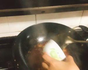 贵州红酸汤牛肉火锅的做法 步骤7