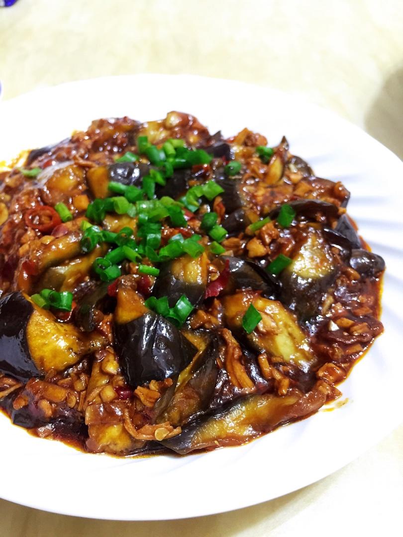 厨师长教你：“肉末烧茄子”的家常做法，口感软糯适合下饭，收藏