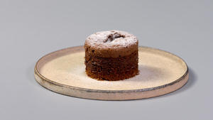 巧克力熔岩蛋糕｜美食台的做法 步骤6