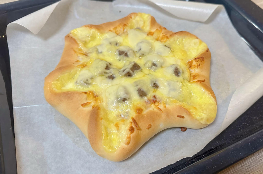 简单又好吃的8寸芝心披萨（含松软饼皮做法）