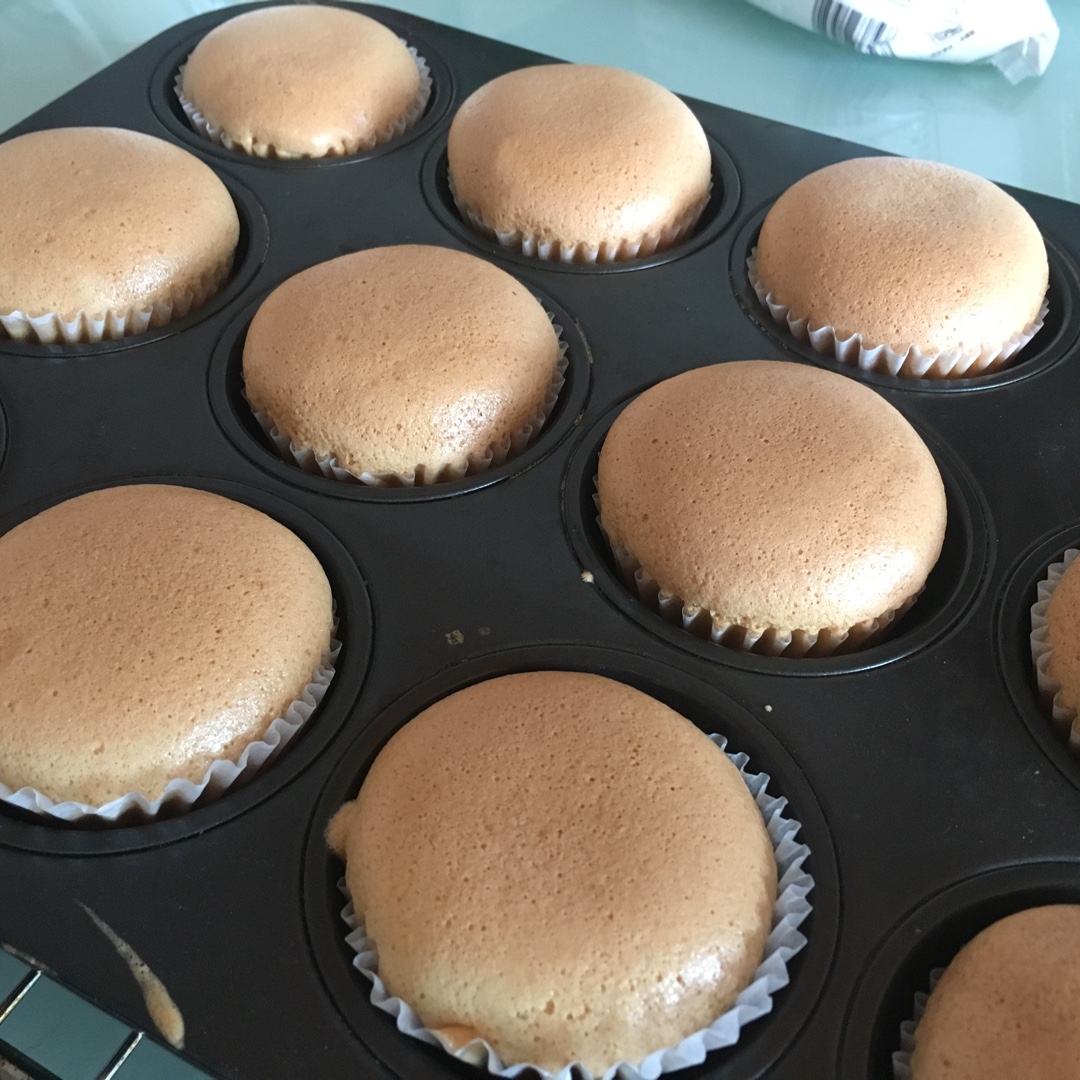 不塌不皱的光滑圆润版纸杯戚风（内含减糖版宝宝可吃）