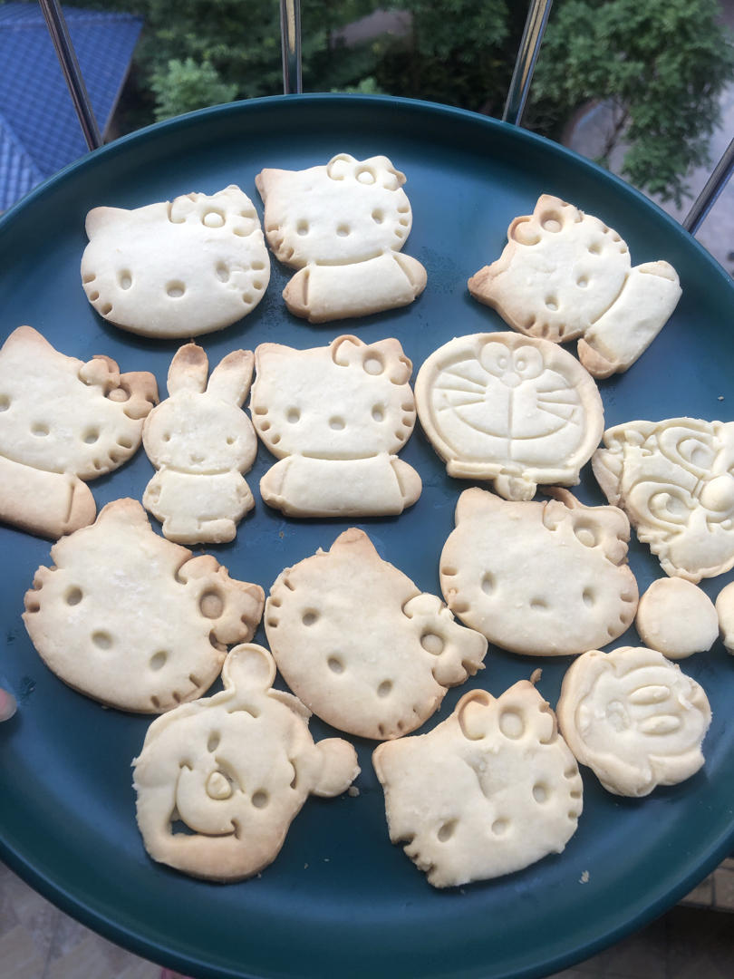 爱不释手的卡通姆明黄油饼干