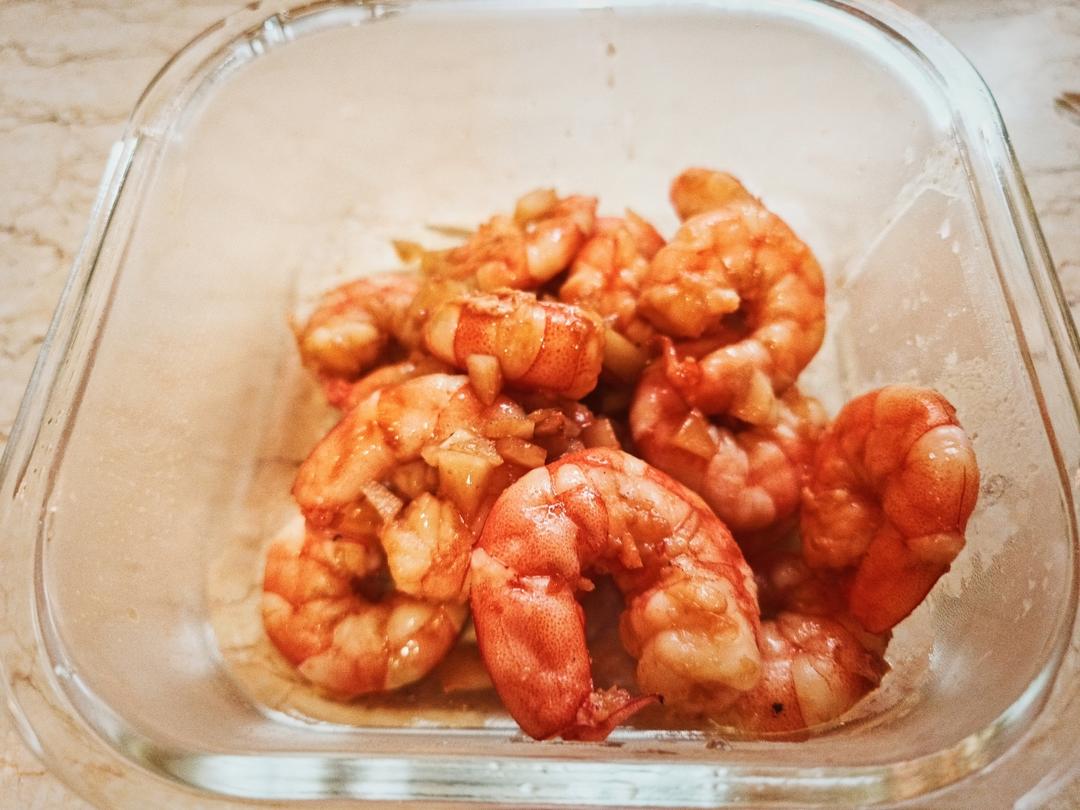 黄油蒜蓉炒虾仁
