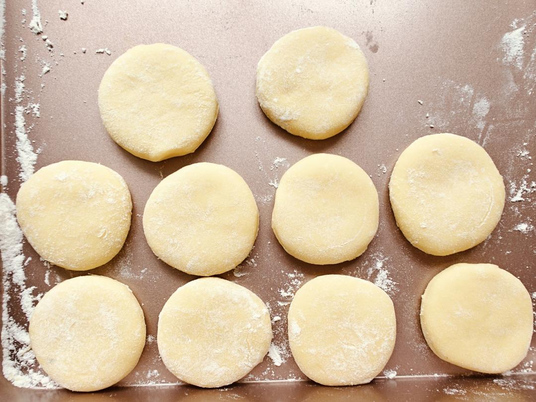 松软养胃的山药饼      （高营养低热量）