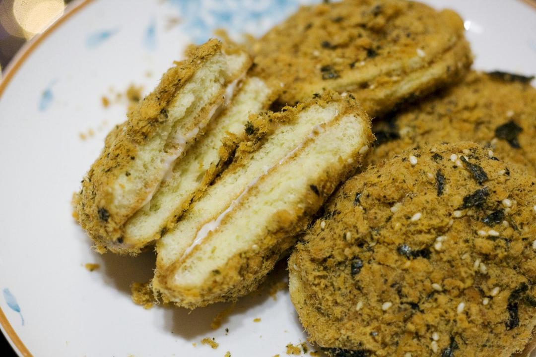 海苔肉松蛋糕