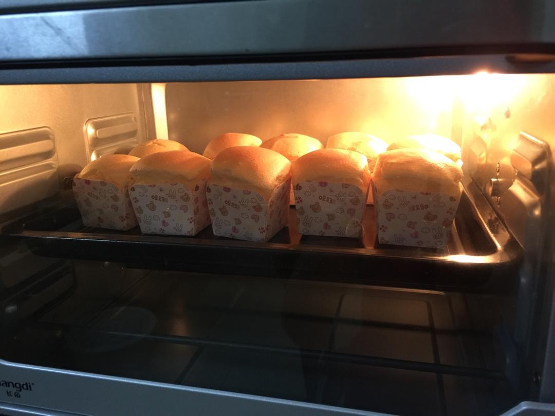北海道戚风杯子蛋糕