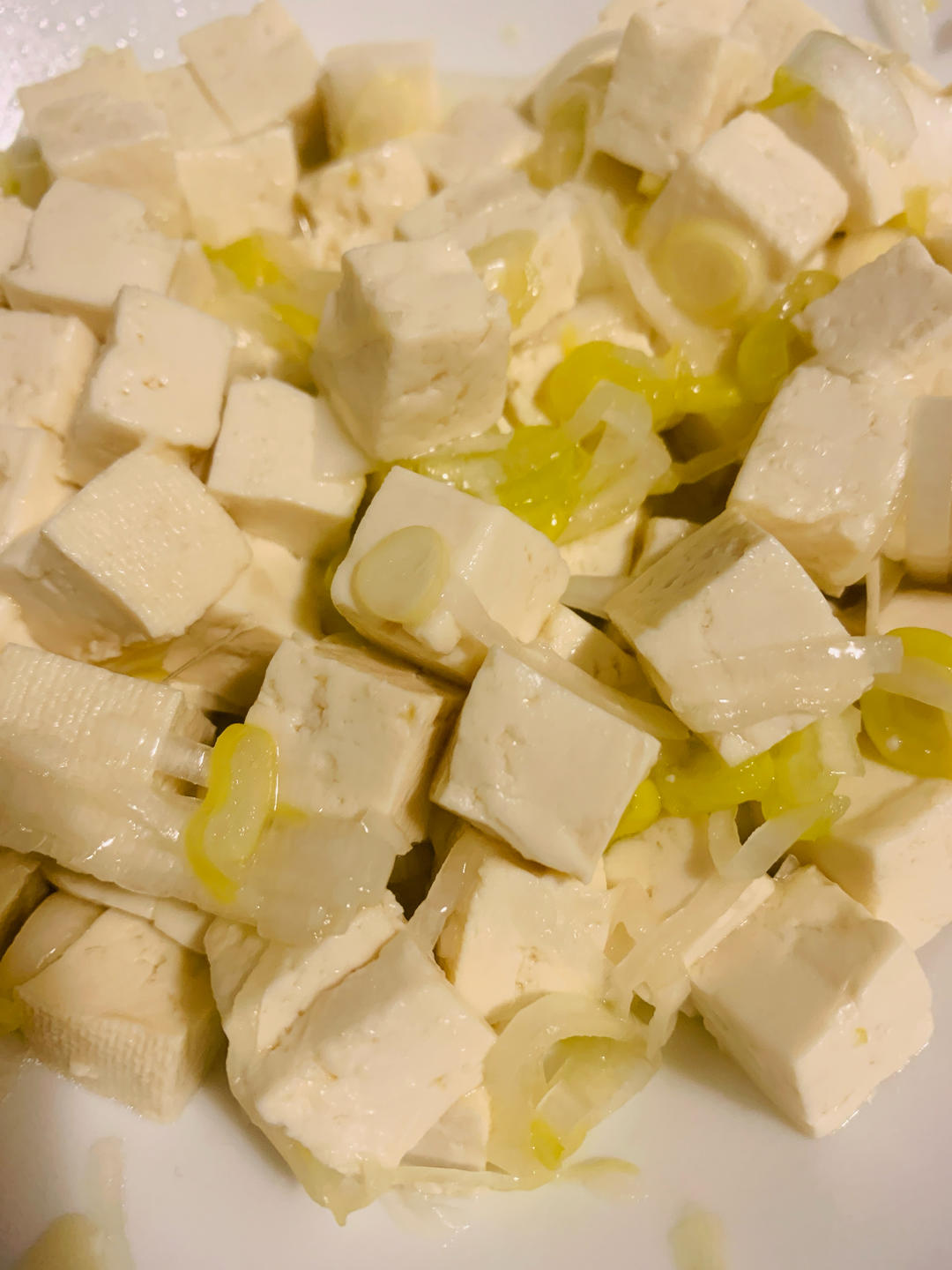 小葱拌豆腐的做法，简单又美味，一次学会做