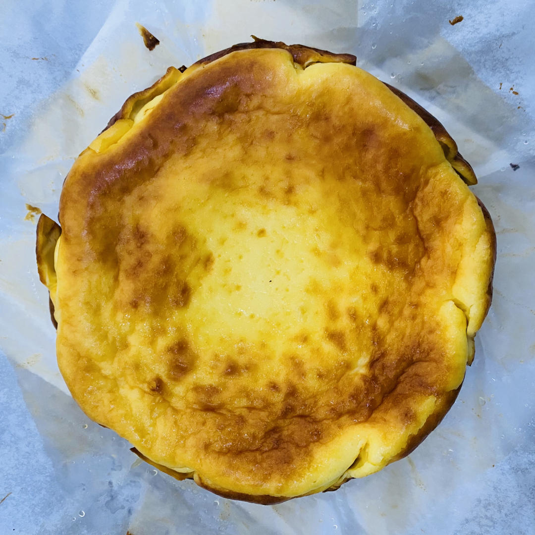 独家配方  |  小岛老师为大家重现蛋糕芝士界圣品 “西班牙圣塞巴斯蒂安芝士蛋糕”