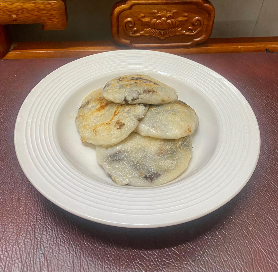 豆沙糯米饼，外皮酥脆内里软糯香甜