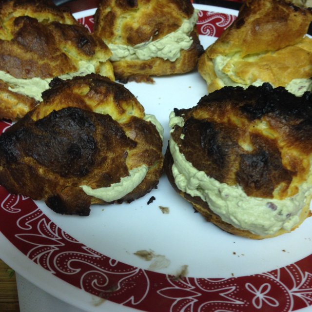 小山进——调皮的摇滚泡芙